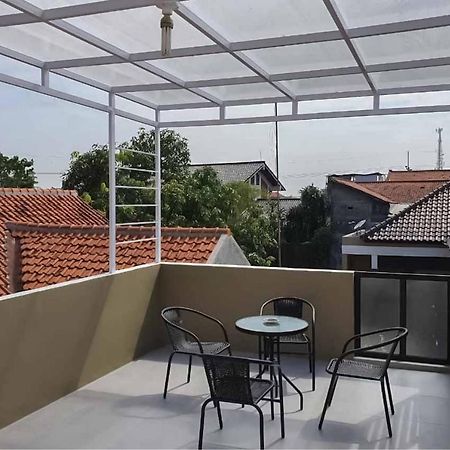 Jatiwangi Syariah Guest House RedPartner Majalengka Bagian luar foto